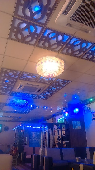 Photos of Cafes Cinema Street
