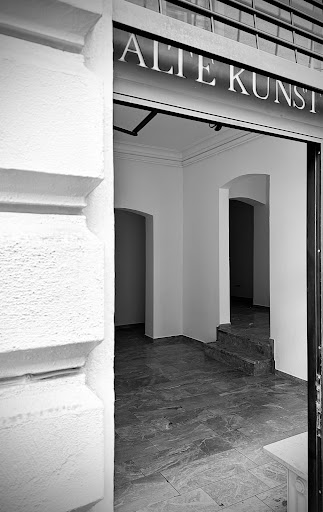 MINT Gallery - Visual