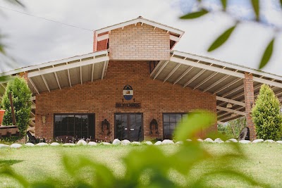 Photos of El Establo Restaurante, Club & Villas