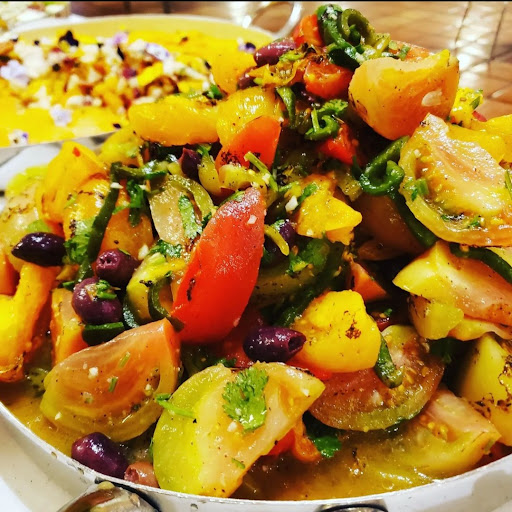 Kosher Chobee - Visual