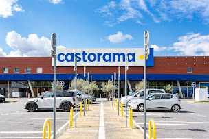 Photo n°1 de Castorama à Saint-Maximin (Magasin d'outillage)