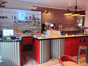 Photo n°1 de LUCKY BAR - Bar-Tabac Muel - Epicerie fine - FDJ à Muel (Bureau de tabac)