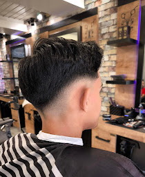 Photo n°6 de AK BARBER SHOP à Ambarès-et-Lagrave (Barbier)