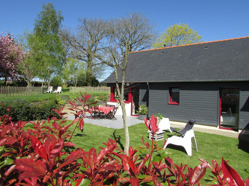 Photo de Grande Maison avec piscine Rennes à Noyal-Châtillon-sur-Seiche (35230)