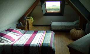 Photo n°2 de Maison d'hôtes les Hougues à Montfarville (Chambre d'hôtes)