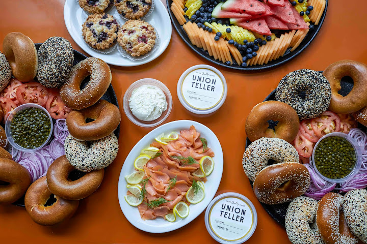 Union Teller Diner & Bar by null