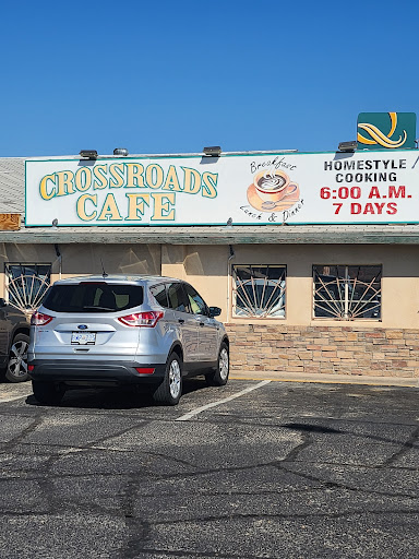 Crossroads cafe - Visual