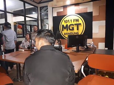 Photos of Mgtradio 101.1 FM
