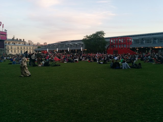 Cinéma En Plein Air de la Villette