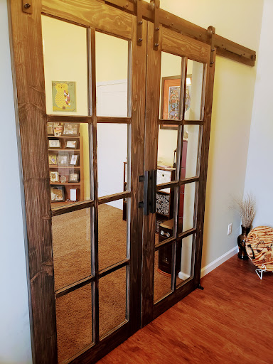 Stl Custom Barn doors, LLC - Thumbnail