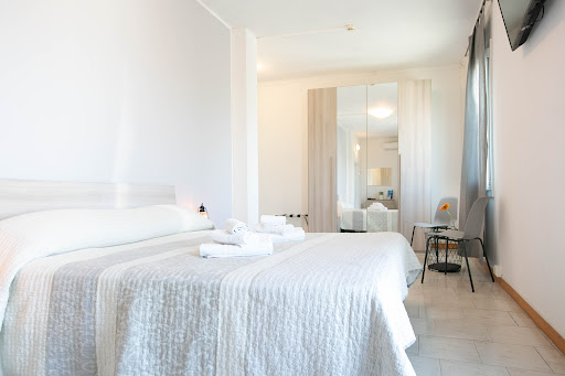Hotel Mara - Visual