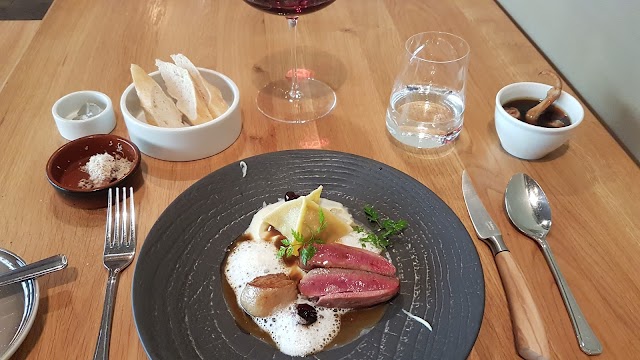 Grand Cru Restaurant & Bar