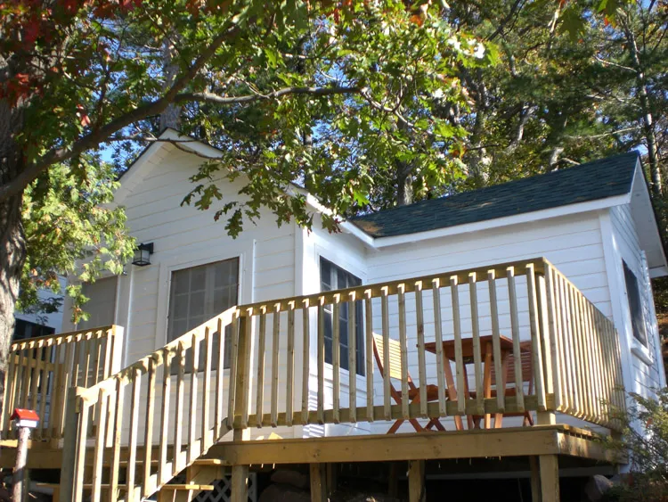 Horseblock Point Cottages