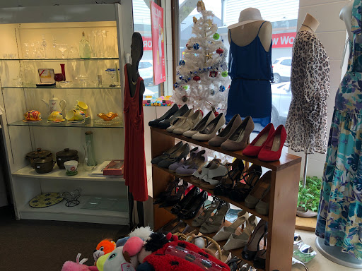 Red Cross Shop Browns Bay - Thumbnail