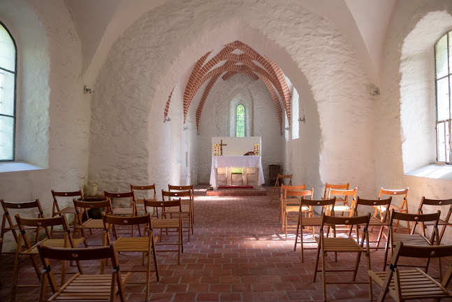 Kościół rzymskokatolicki pw. św. Ap. Piotra i Pawła w Żarach