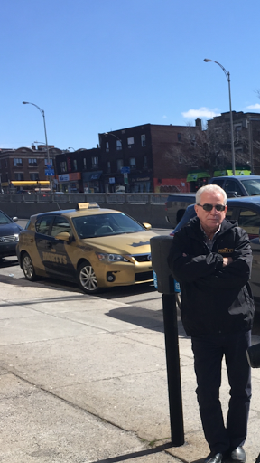 Morty's Driving School - Dollard-des-Ormeaux - Thumbnail
