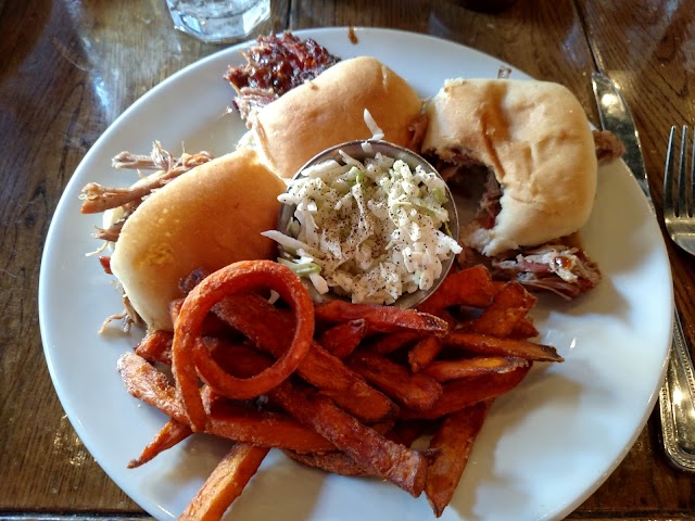 Puckett's Grocery & Restaurant - Downtown Franklin