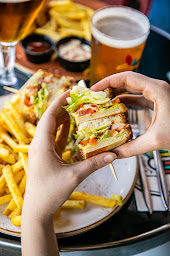 Photo n°94 de Indiana Café - Montparnasse à Paris (Restaurant familial)