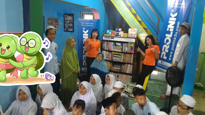 Yayasan Yatim Piatu Nurul Iman, Author: Naomi Liang