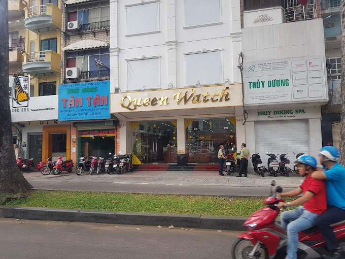 Queen Watch Plaza, 240 Trần Hưng Đạo, Nguyễn Cư Trinh, Quận 1