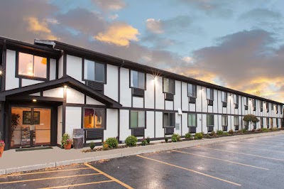 Photos of Super 8 Auburn
