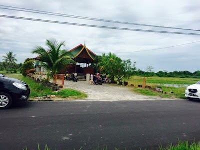 Photos of Rumah Makan Simpang Tigo
