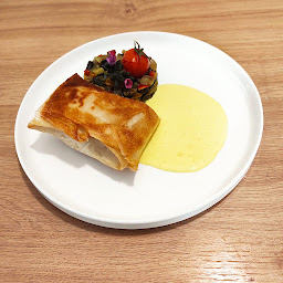 Photo n°8 de Domaine de la Doux à Saint-Denis-de-Cabanne (Zoo)