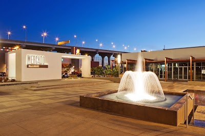 Mercado Del Barrio