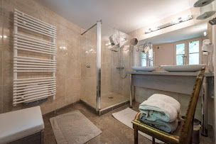 Photo n°30 de Le Manoir Montecler à Gennes-Val-de-Loire (Lodge)