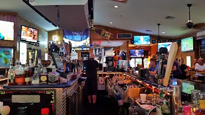 Photos of Fishlips Waterfront Bar & Grill
