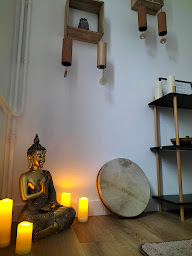 Photo n°2 de Zen Osmo'Z - Reiki - LaHoChi- Massages - Sonothérapie - Magnétothérapie -Formations à Tremblay-les-Villages (Thérapeute Reiki)