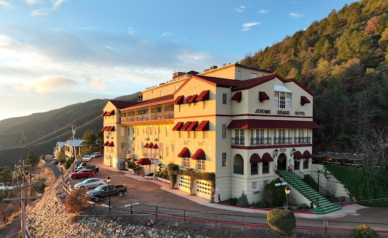 Jerome Grand Hotel by null