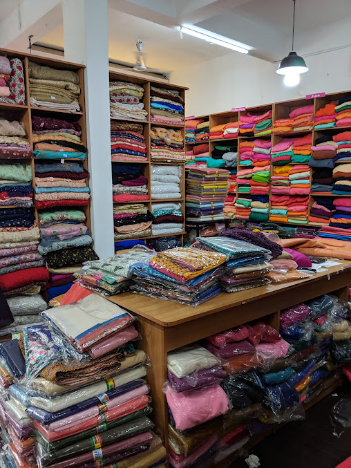 Af1qippjkdccbzmr1 Bi7jz Sorsdiawvkyrof53c7px=s677 K No