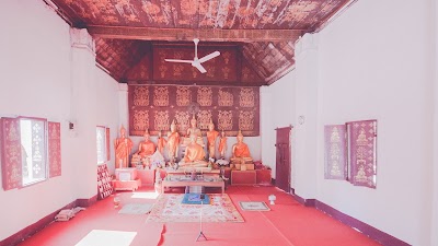Photos of Wat SyrimoungkounXaiyaram