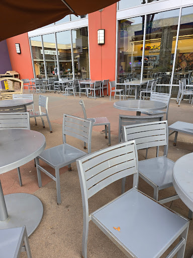 Phoenix Premium Outlets - Visual