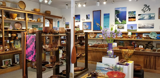 Waipio Valley Artworks - Thumbnail