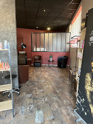 Photo n°6 de L'atelier by M à Peyrat-de-Bellac (Salon de coiffure)