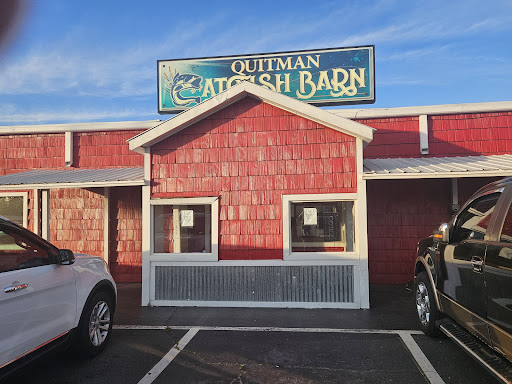 Quitman Catfish Barn Logo