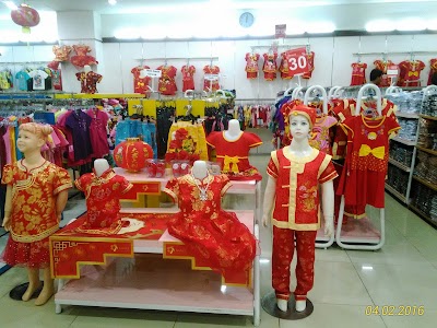 Photos of Luwes Mall