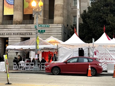 Downtown Holiday Market in Penn Quarter