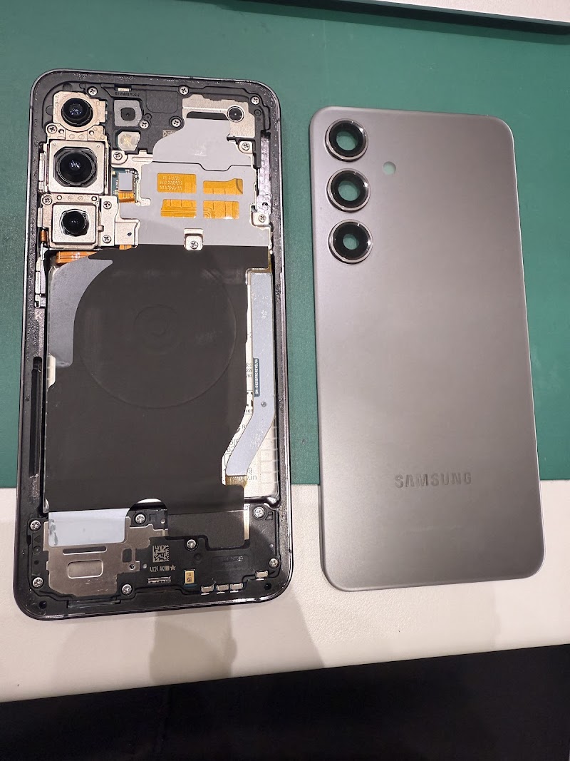 スマホ修理工房 みなとみらいコレットマーレ店