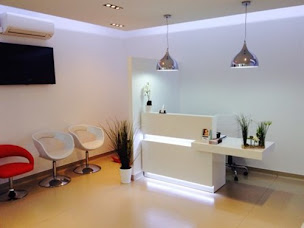 Photo n°2 de Dr Fabien SIMON à Le Blanc-Mesnil (Dentiste)