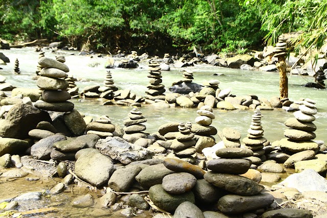 Tegenungan Waterfall