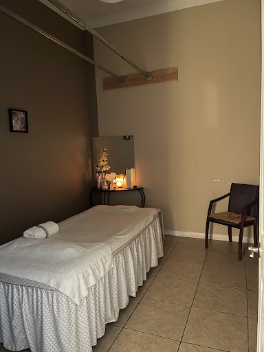 Paradise Island Massage - Thumbnail