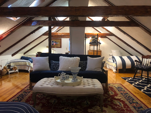 Silvershell Inn - Visual