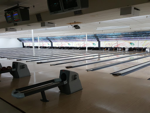 Gold Cup Bowling Center