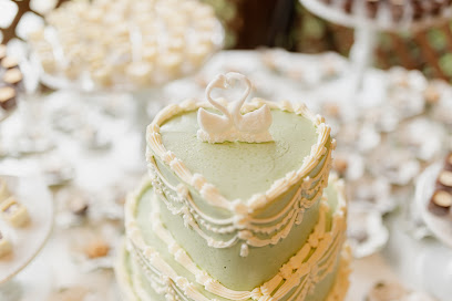 Ana Fogaça Sucré - Bento cake, bolos e brigadeiros