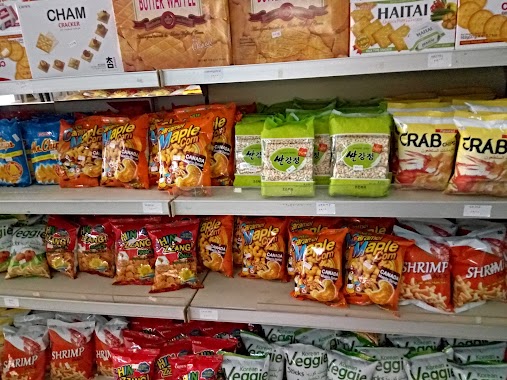 The Korean Food Store, Author: Khan Nabi Khan