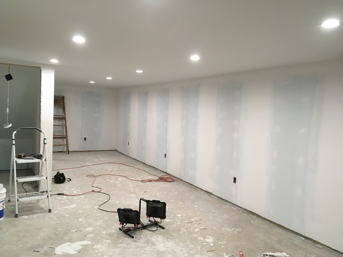 D & L Construction and Design storefront and entrance in Bridgeport