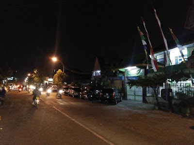Photos of ALFAMART ADE IRMA SURYANI (M926)